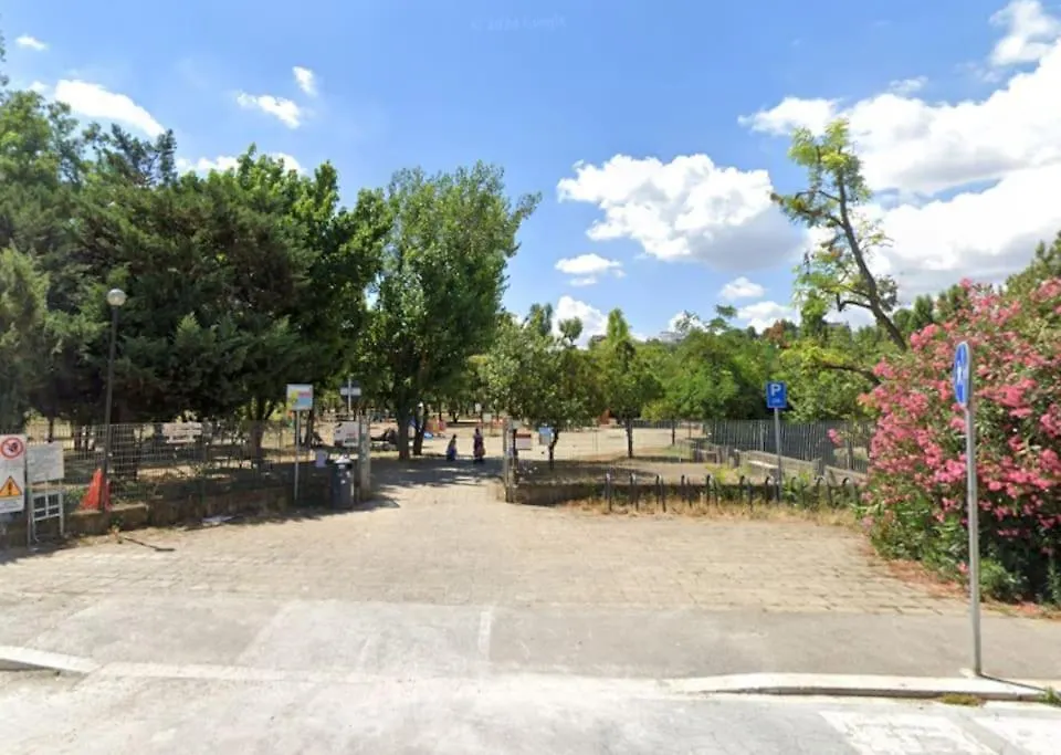 Golden Valley House 4-8 Pax - Box Auto Metro B1 Conca D'Oro Treno Val D'Ala Rome 0*,  Italy