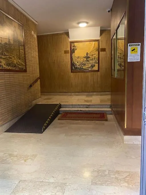 Apartment Golden Valley House 4-8 Pax - Box Auto Metro B1 Conca D'Oro Treno Val D'Ala Rome